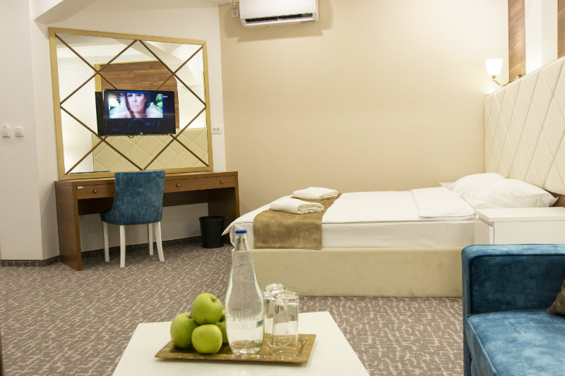 Porodična soba | Family room